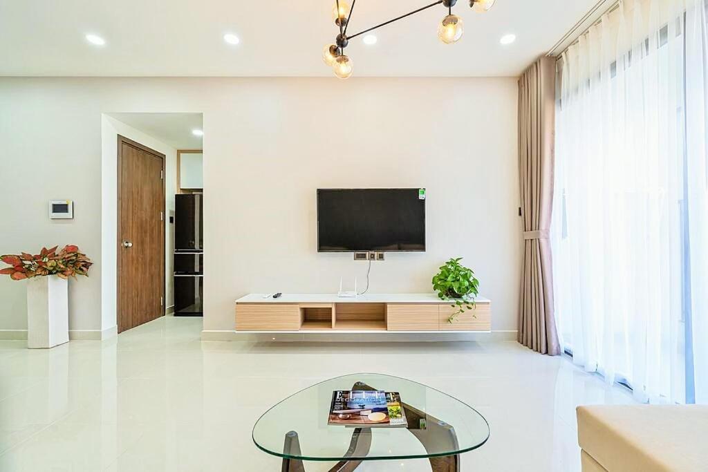 Tripletrees Apartment At Saigon Central - Rivergate Residence District 4 Хошимин Екстериор снимка